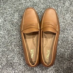 BNWOT Size 9.5 Tan flat Flag Ltd Napa Glove Slip on shoes, never worn, no box.